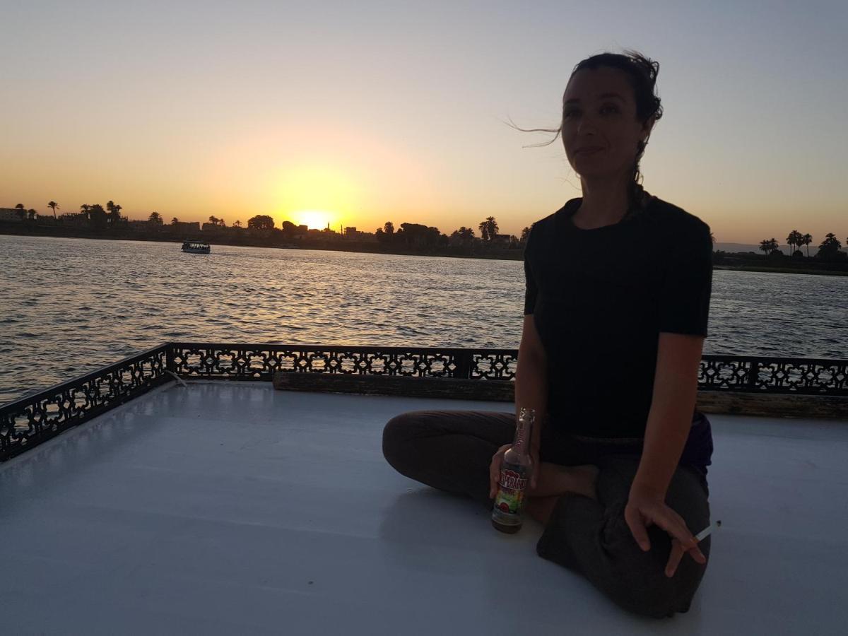 Nile Sunrise Boat for Private Rental Luxor Exterior foto