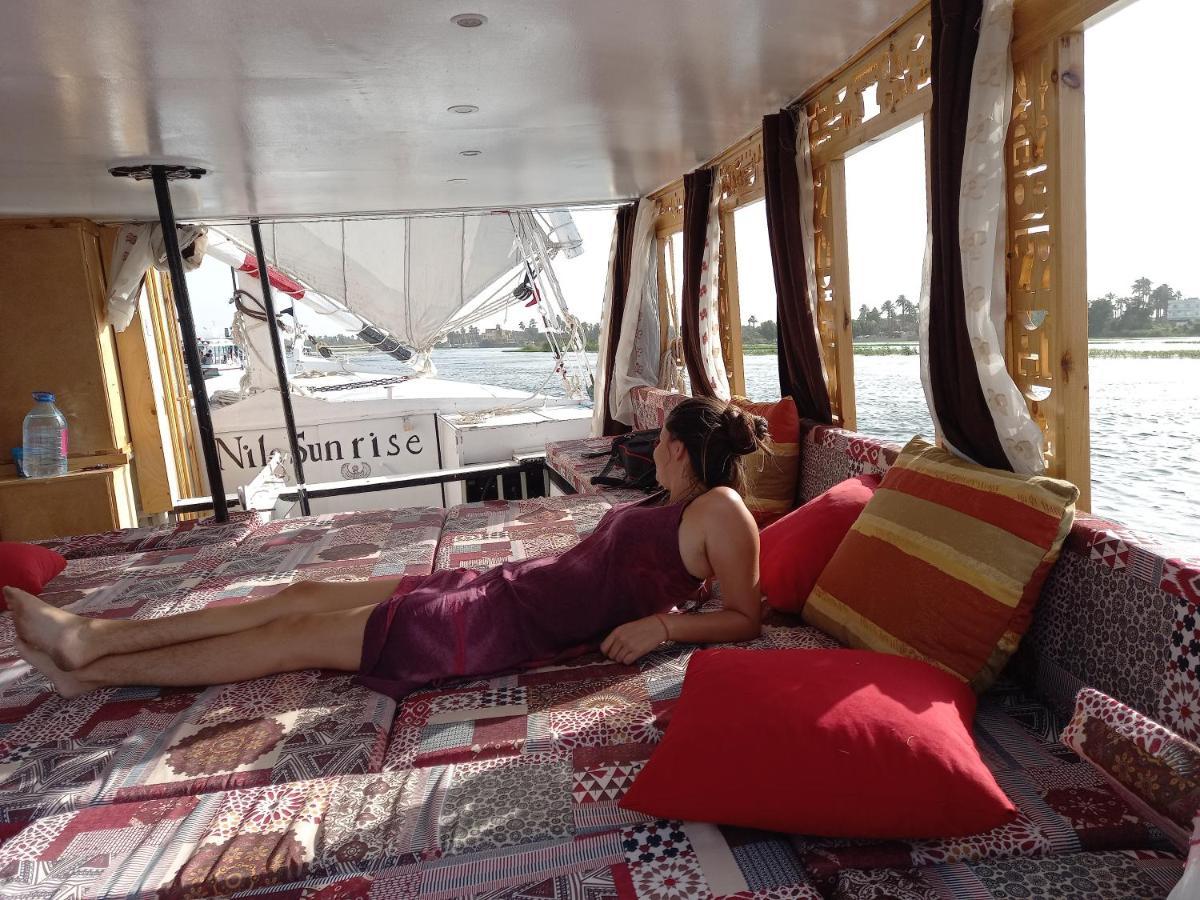 Nile Sunrise Boat for Private Rental Luxor Exterior foto