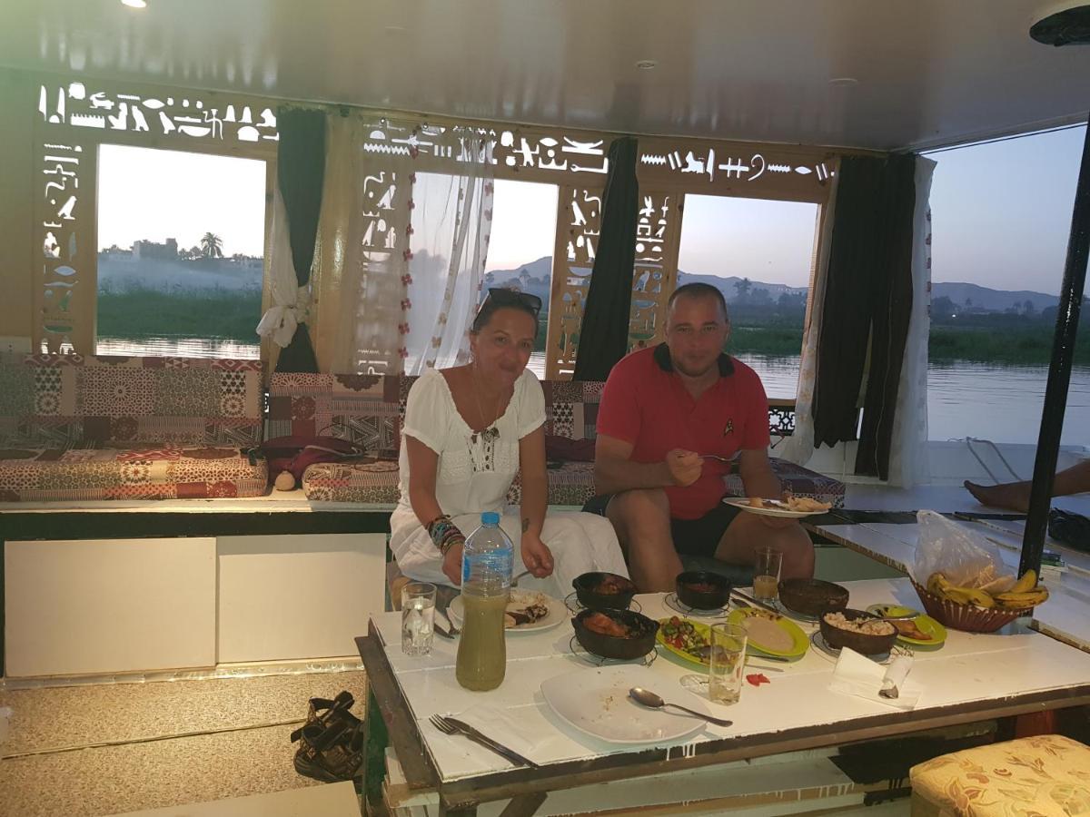Nile Sunrise Boat for Private Rental Luxor Exterior foto