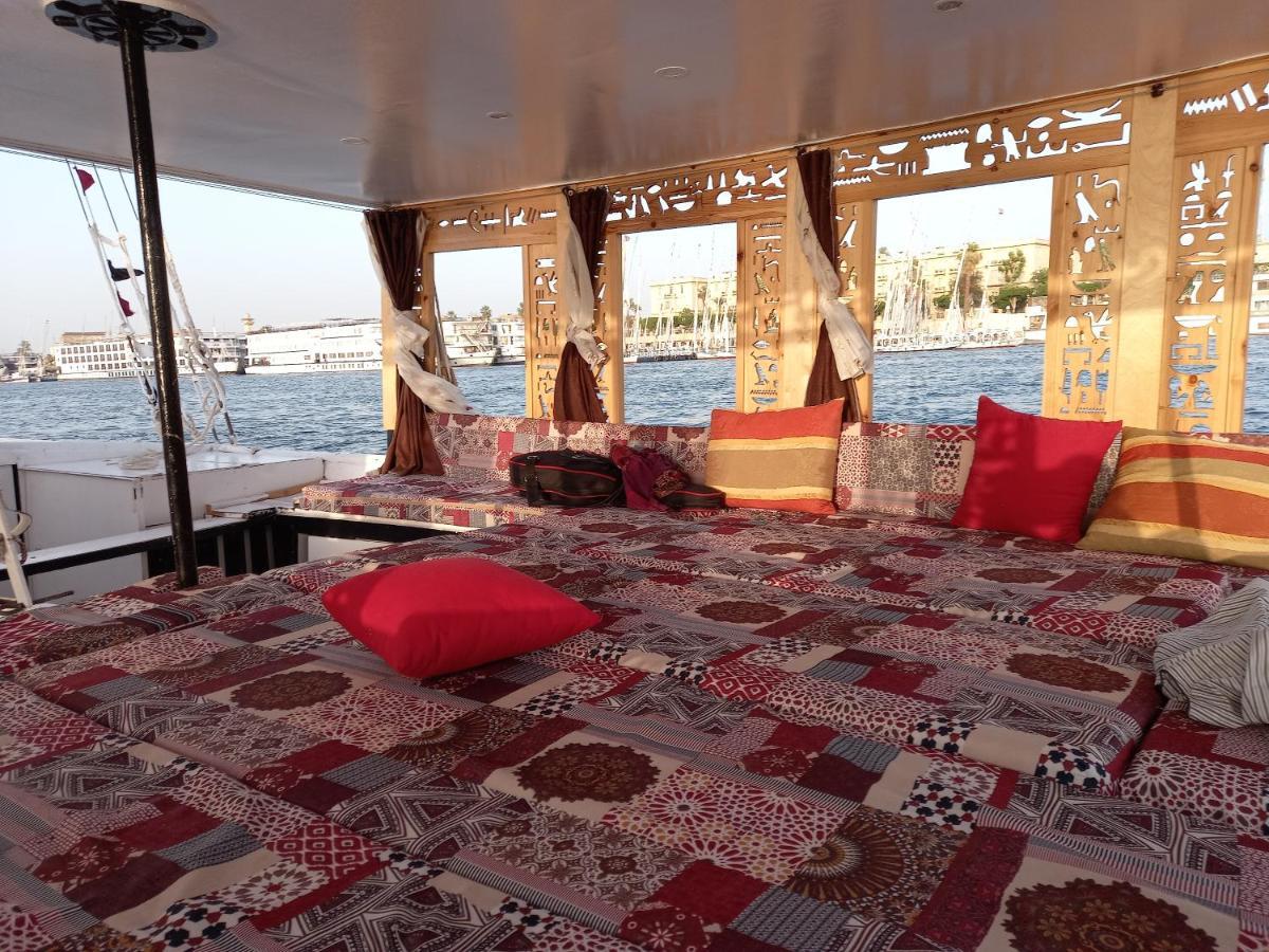 Nile Sunrise Boat for Private Rental Luxor Exterior foto