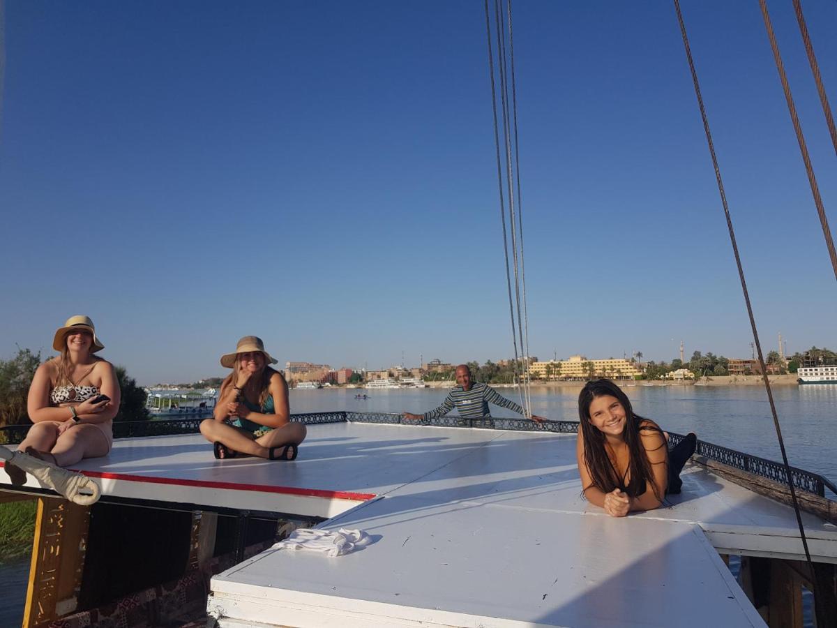 Nile Sunrise Boat for Private Rental Luxor Exterior foto