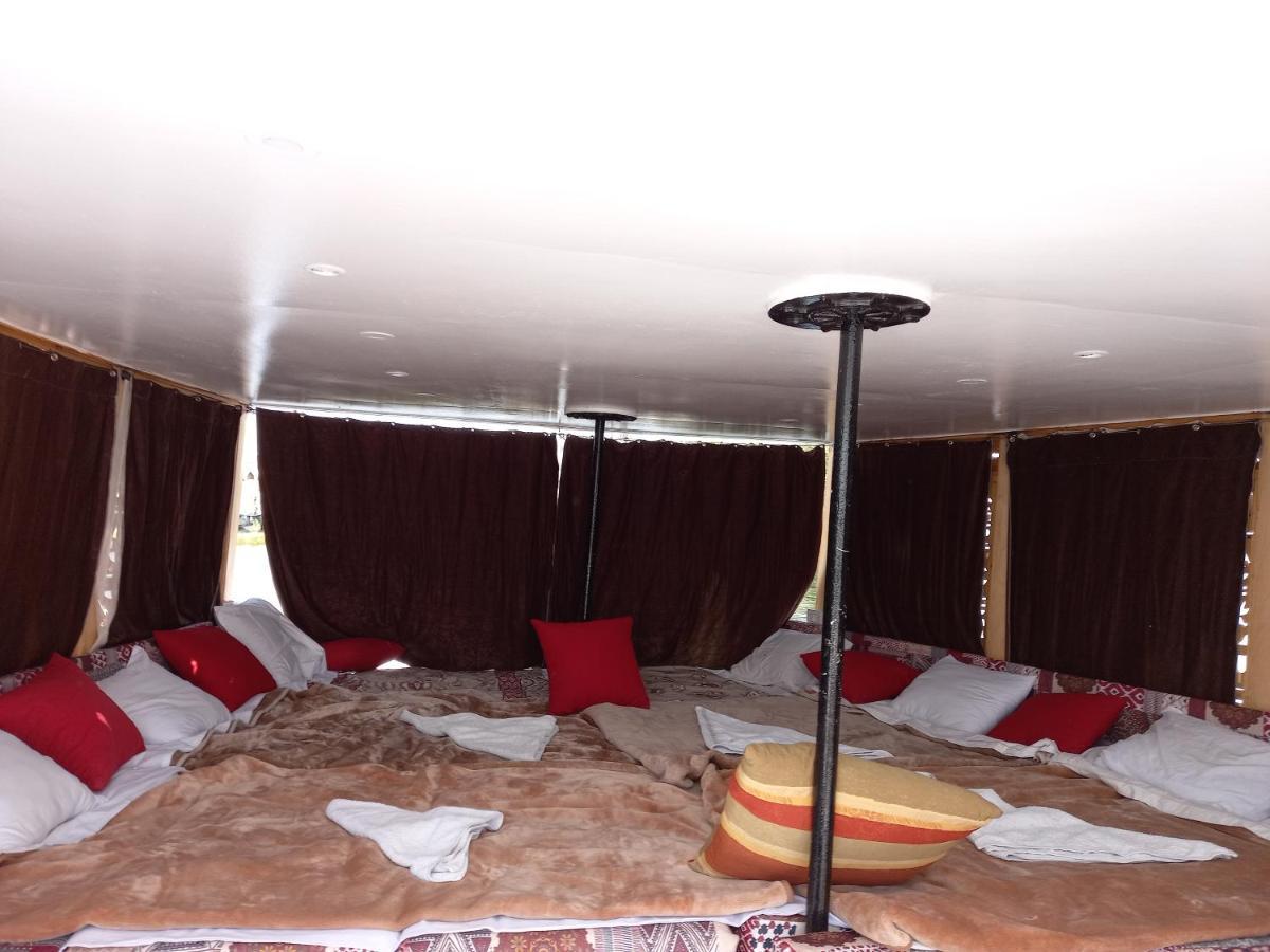 Nile Sunrise Boat for Private Rental Luxor Exterior foto
