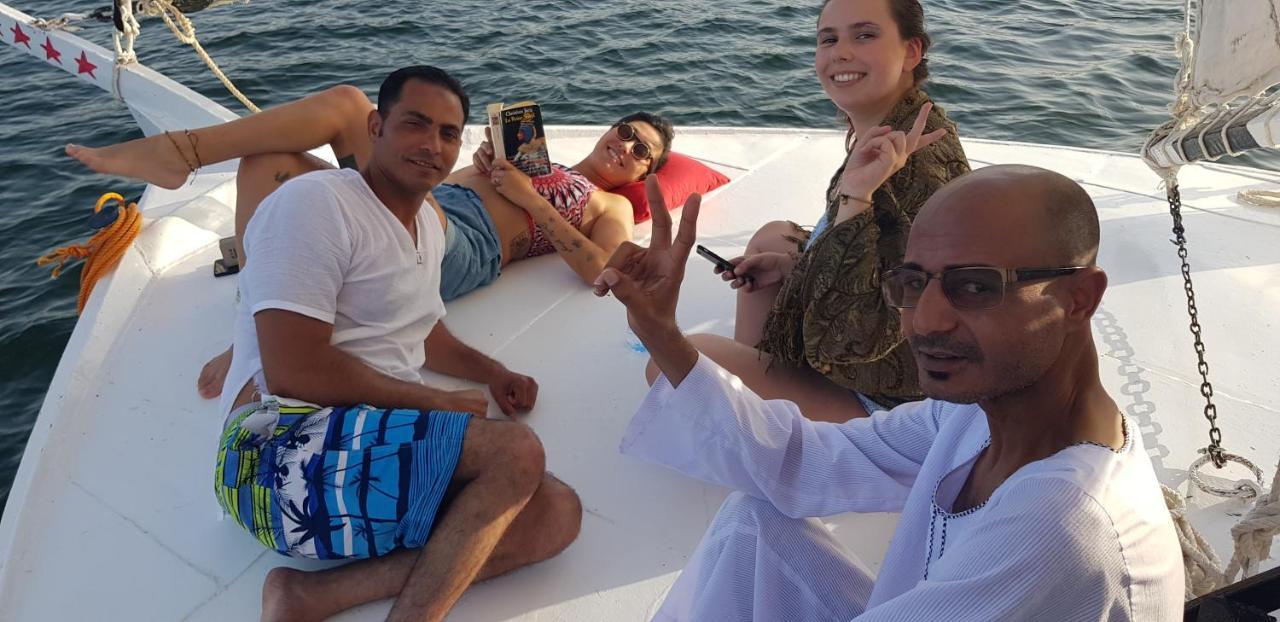 Nile Sunrise Boat for Private Rental Luxor Exterior foto
