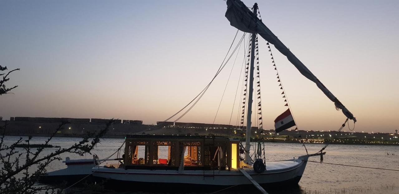 Nile Sunrise Boat for Private Rental Luxor Exterior foto