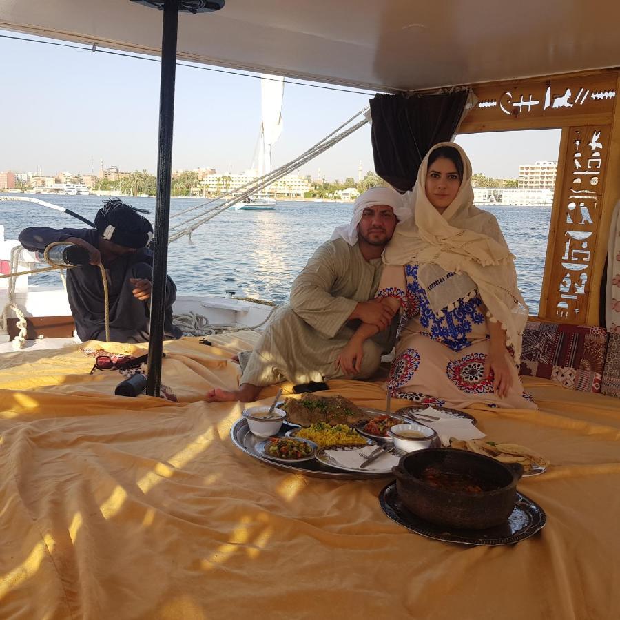Nile Sunrise Boat for Private Rental Luxor Exterior foto